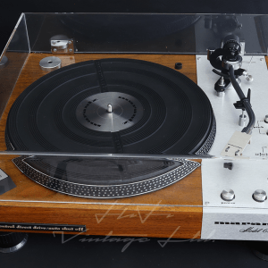 Marantz Model 6300 Turntable
