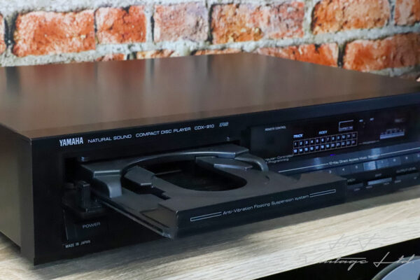 Yamaha CDX-910 Compact Disc Player