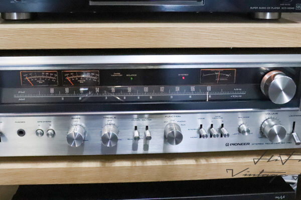Pioneer SX-790 AM/FM Stereo Receiver