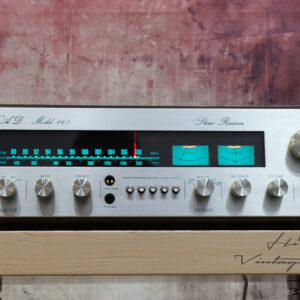 NAD Model 140 AM/FM Stereo Receiver