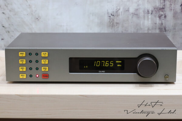 QUAD FM4 FM Tuner