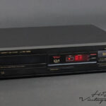 Hitachi DA-7000 CD player
