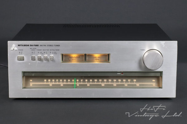 Mitsubishi DA-F680 Stereo Tuner