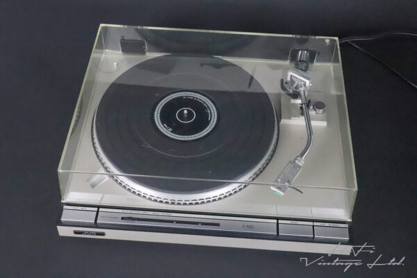 JVC L-A55 Turntable