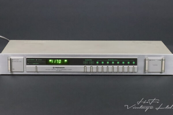 Pioneer TX-301 FM/AM Digital Tuner