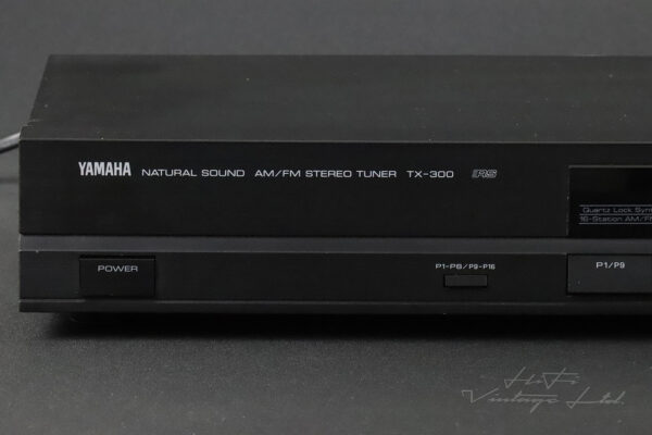 Yamaha TX-300 AM/FM Tuner