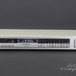 Pioneer F-77 Stereo Tuner