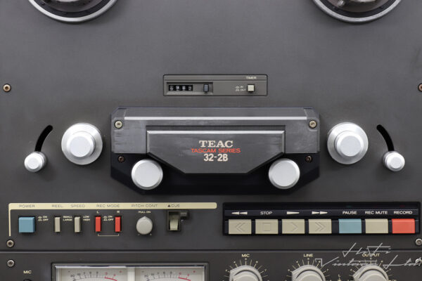 Teac Tascam 32-2B 2-track master stereo recorder