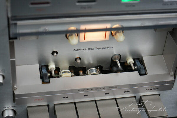Pioneer CT-F700 2-head Stereo Cassette Tape Deck
