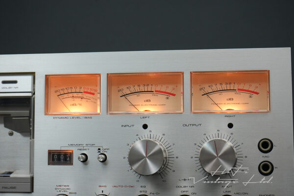Pioneer CT-F700 2-head Stereo Cassette Tape Deck