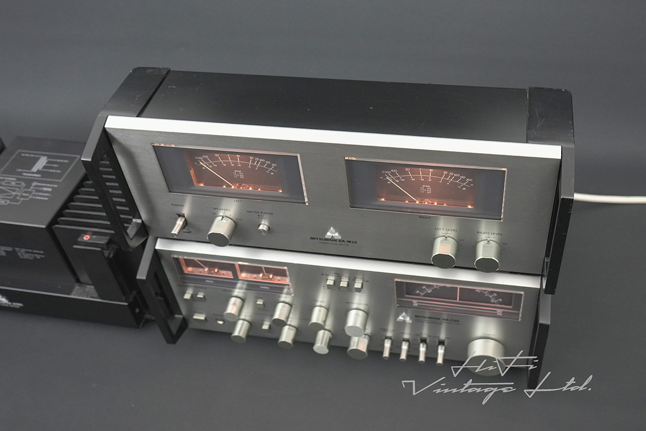 Mitsubishi DA-C20 & DA-M10