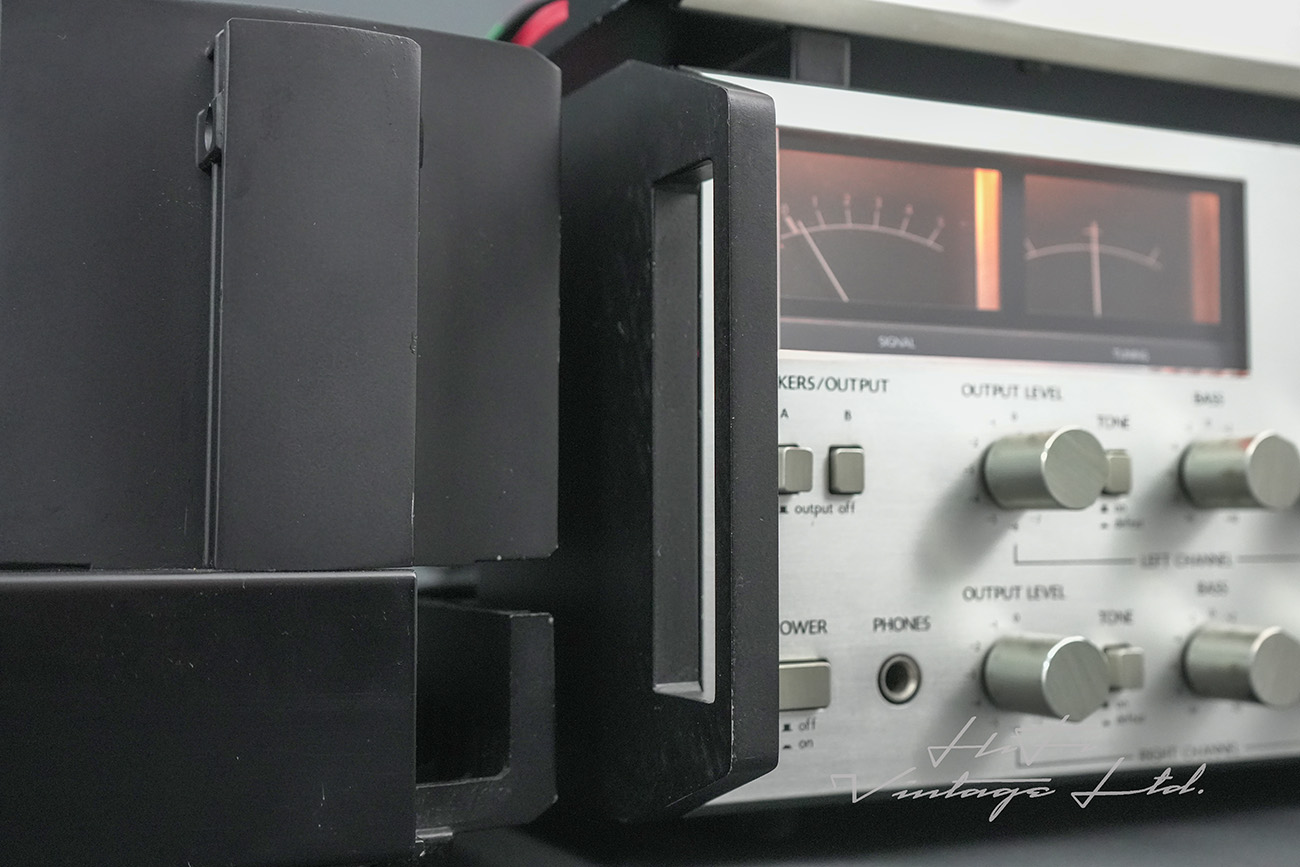 Mitsubishi DA-C20 & DA-M10