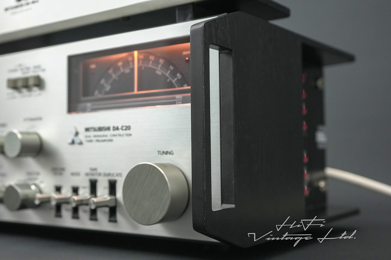 Mitsubishi DA-C20 & DA-M10