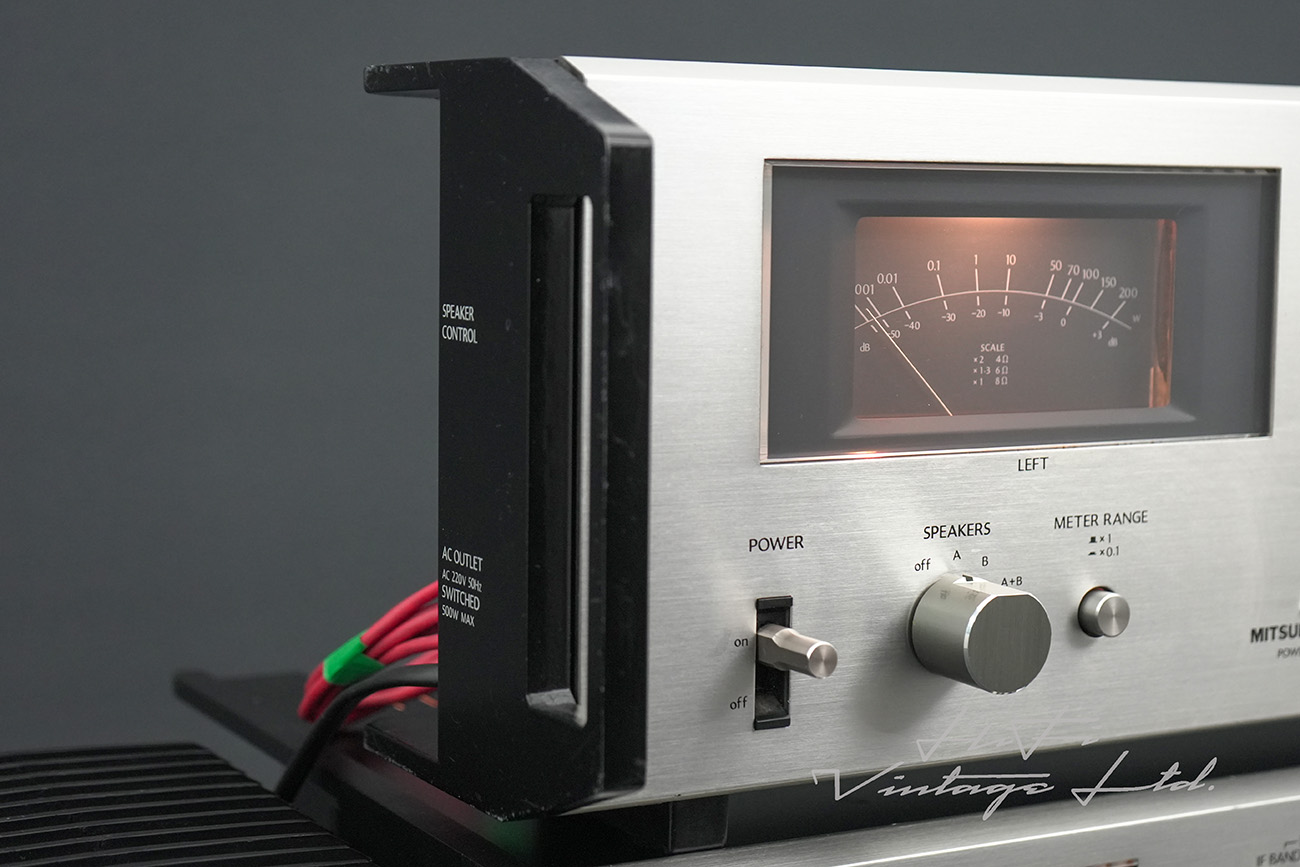 Mitsubishi DA-C20 & DA-M10