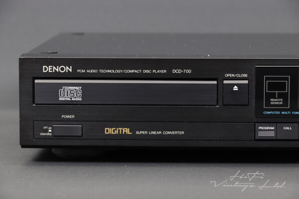 Denon DCD-700 Audio Technology CD Player