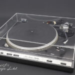 Fisher MT-6330 Direct Drive Semiautomatic Turntable