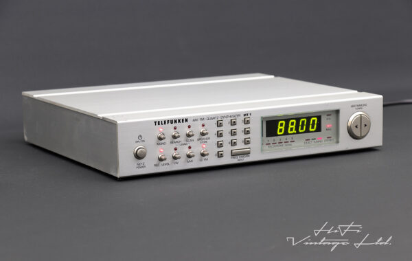 Telefunken MT1 AM/FM Quartz Synthesizer Stereo Tuner.