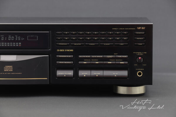 Pioneer PD-8700 CD Player