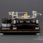 SAM Renegade Turntable
