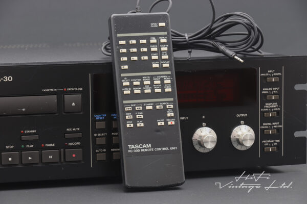 Tascam DA-30 Professional DAT Recorder
