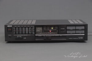 Akai AM-A202 Stereo Integrated Amplifier