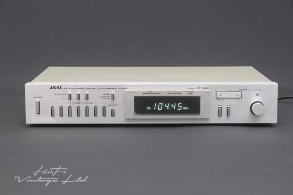 Akai AT-V04 AM/FM Stereo Digital Synthesizer Tuner
