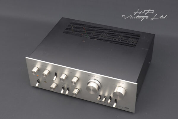 Pioneer SA-8800 Amplifier