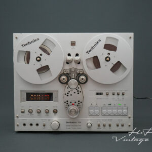 Technics RS-777 Reel to Reel tape recorder.