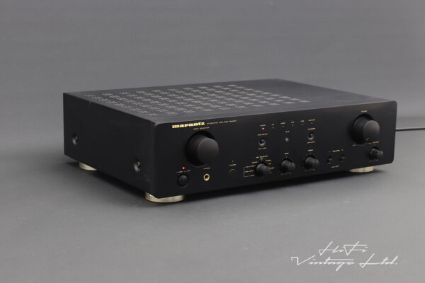 Marantz PM4000 Stereo Integrated Amplifier.