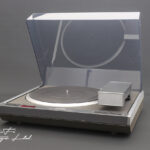 Revox B790 Direct-Drive Turntable