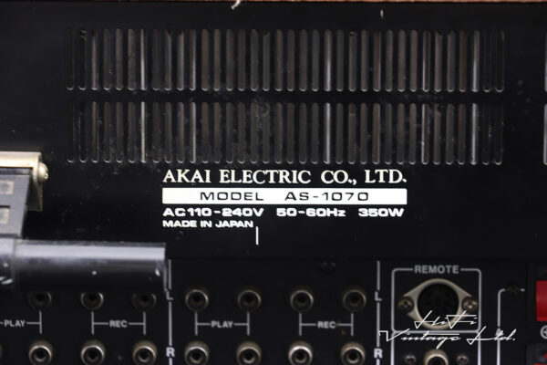 Akai AS-1070 4-channel Receiver