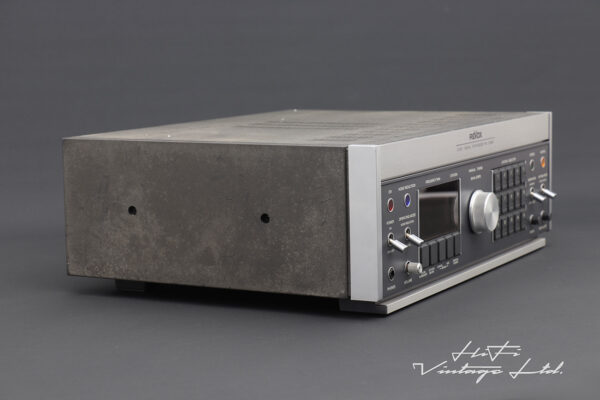 Revox B760 Digital Synthesizer Stereo FM Tuner