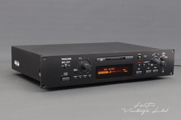 Tascam MD-301 MiniDisc Recorder