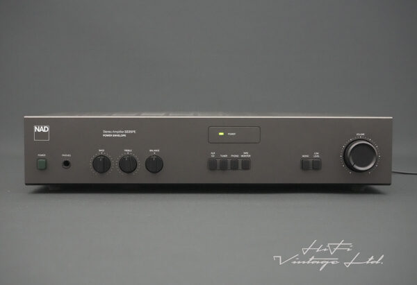 NAD 3225PE Stereo Integrated Amplifier