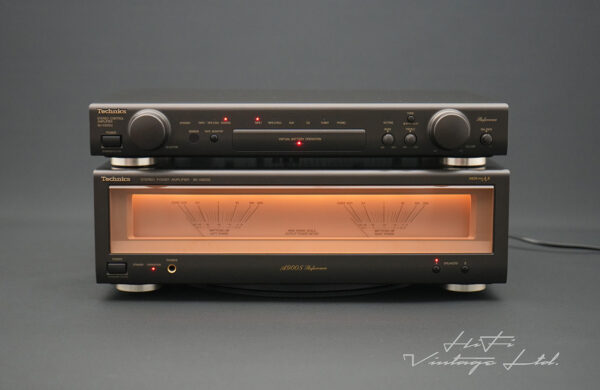 Technics SU-C800U Control Amplifier & SE-A900S Power Amplifier