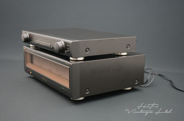 Technics SU-C800U Control Amplifier & SE-A900S Power Amplifier