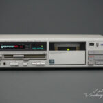 JVC DD-66 3-head Stereo Cassette Deck