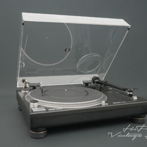 Technics SL-1210 MK2 Turntable