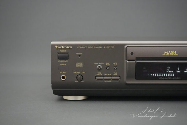 Technics SL-PS770D Stereo Compact Disc CD Player.