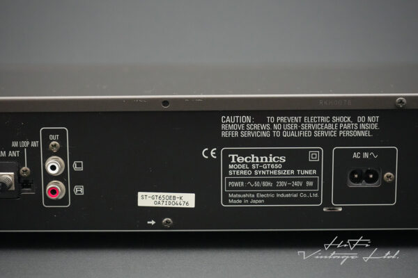 Technics ST-GT650 Stereo Synthesizer Tuner.