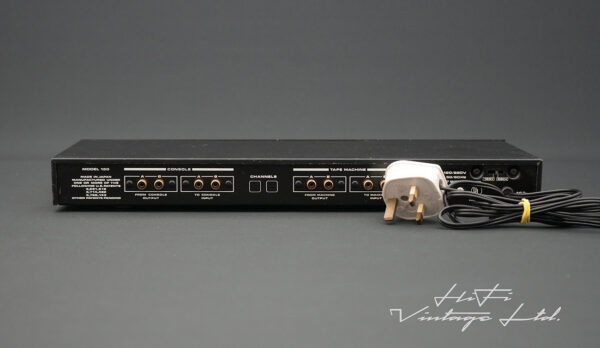 dbx 150 Type I Noise Reduction System.