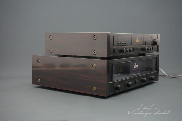 dbx CX-3 Controler Amplifier & dbx BX-3 Stereo Power Amplifier