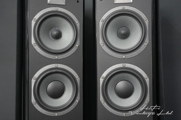 Focal Chorus 716 Florstanding Speakers in Piano Black.