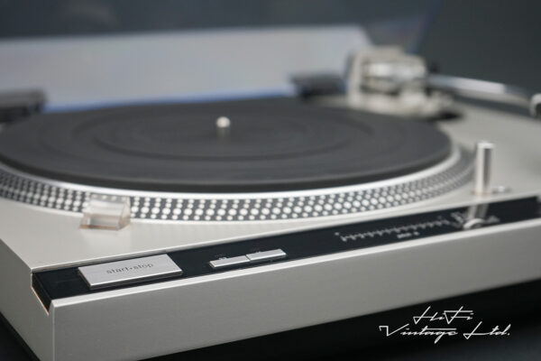 Technics SL-1800 MK2 Direct Drive Turntable System