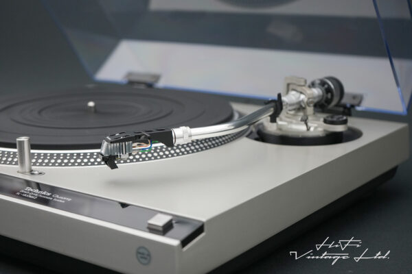 Technics SL-1800 MK2 Direct Drive Turntable System