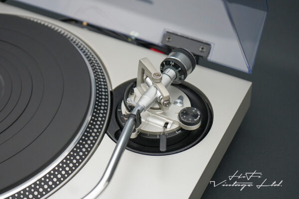 Technics SL-1800 MK2 Direct Drive Turntable System