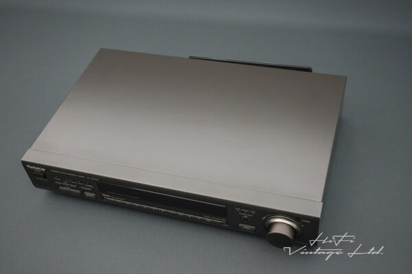 Technics ST-GT650 Stereo Synthesizer Tuner