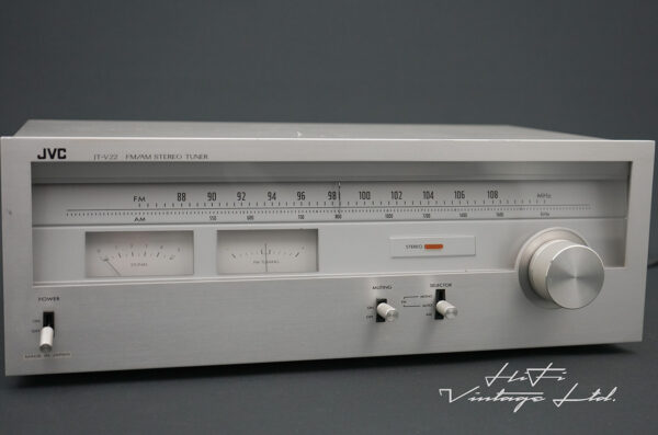 JVC JT-V22 Stereo AM/FM tuner. 