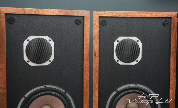 KLH Model 331 2-way loudspeaker