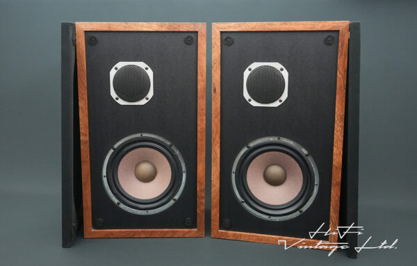 KLH Model 331 2-way loudspeaker